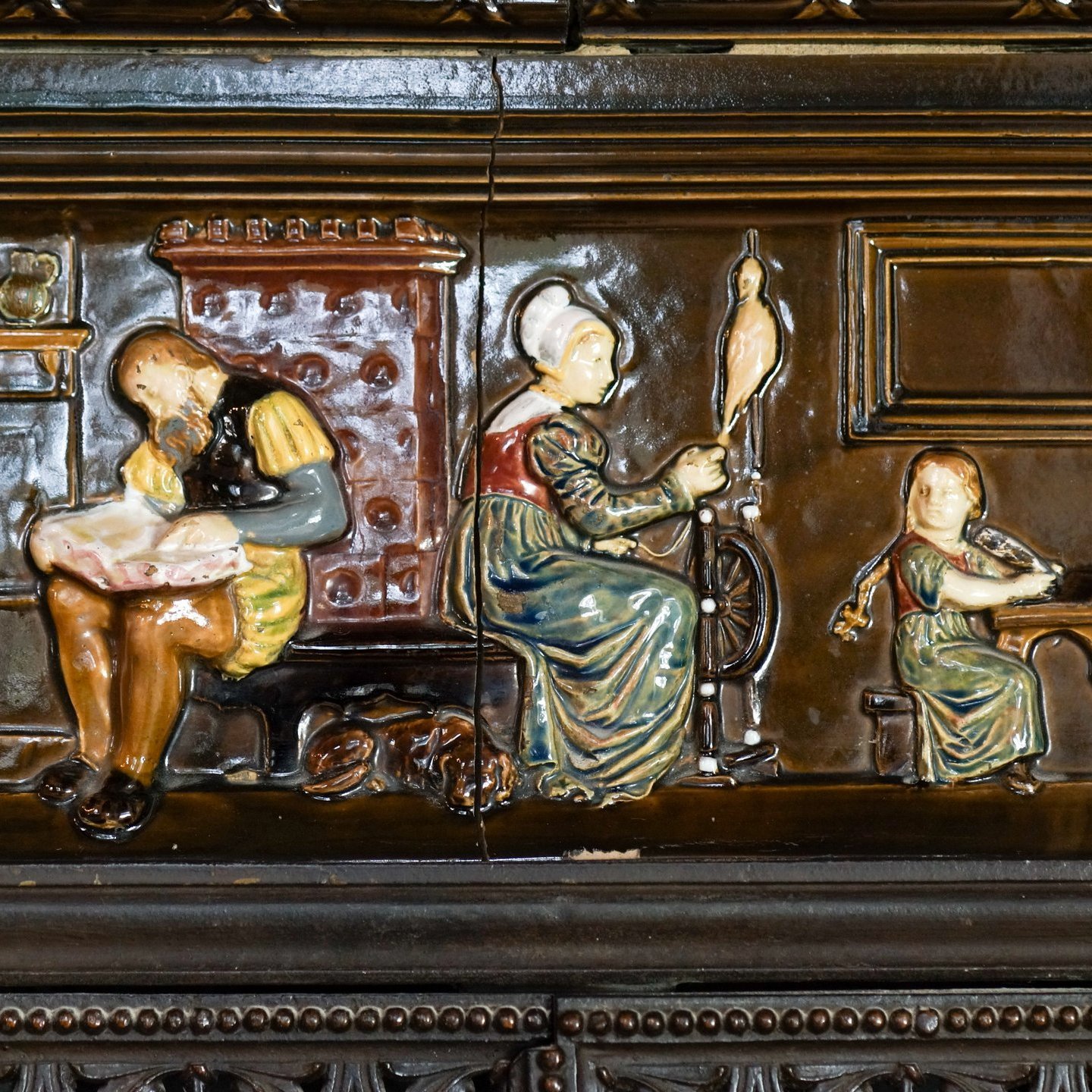 Historische Ofenkachel in den Salonräumen 20131124-DSC07530.jpg